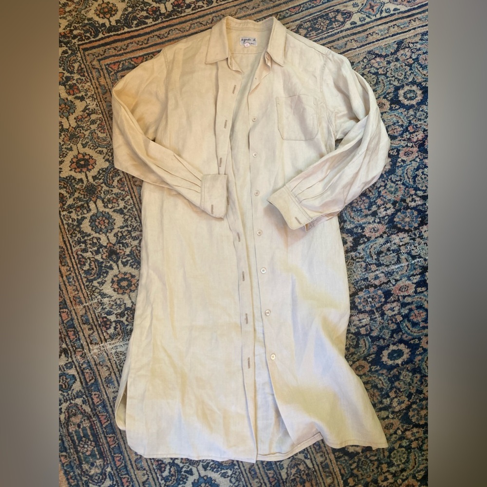 Agnes B. Beige Linen Top
